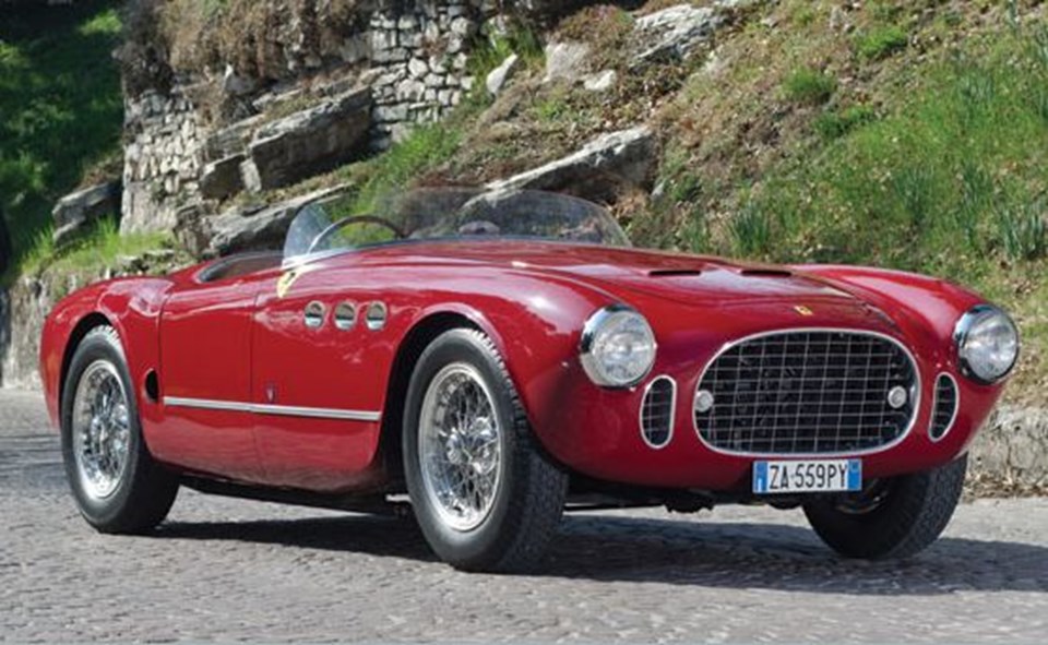 Klasik Ferrari 6,4 milyon dolara el değiştirdi - 1