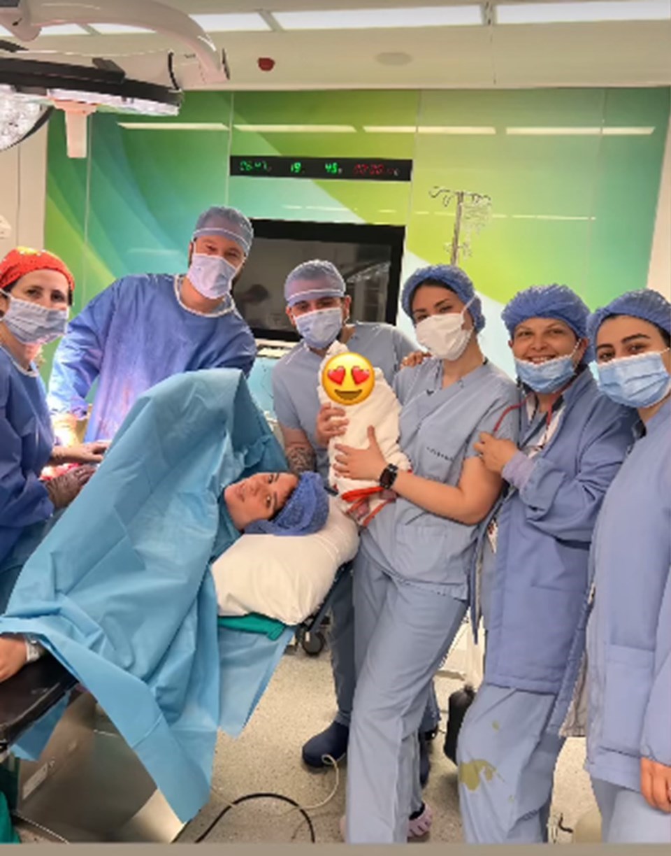 Üçüncü kez anne olan Tuğçe Tayfur: Necla Hira 40 günlük - 1