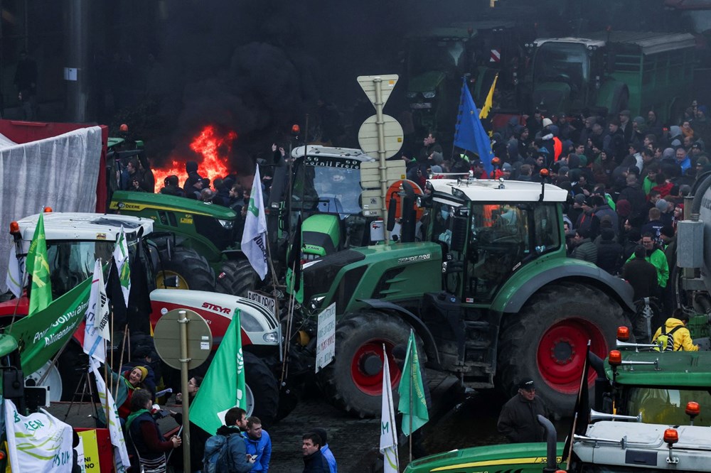 Çiftçilerin öfkesi büyüyor: Avrupa Birliği'nin başkenti kilitlendi - 3