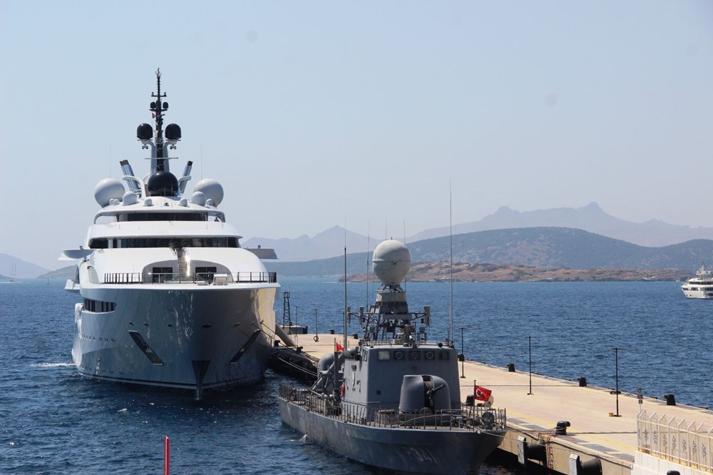 Katar Emirinin süper lüks yatı Bodrum'da - 4