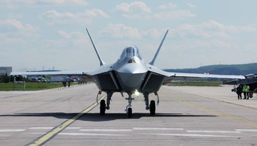 Yerli savaş uçağı KAAN'dan ilk uçuş - 10