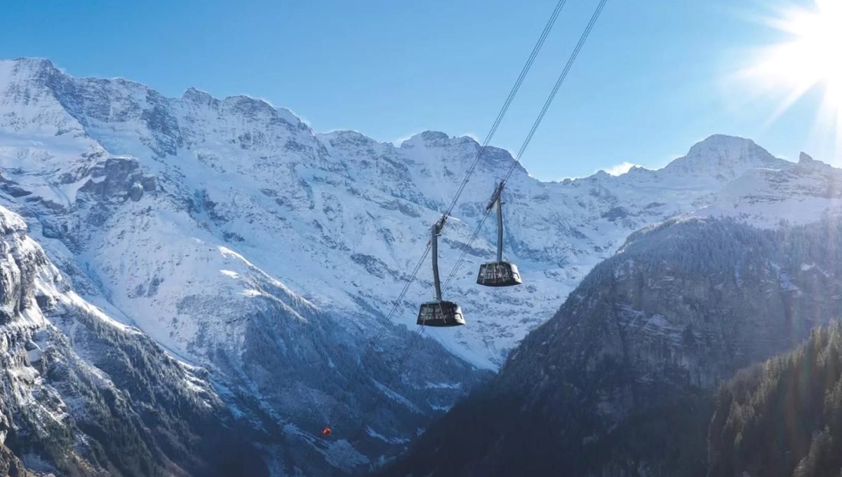 Dünyanın en dik teleferiği hizmete girdi: 4 dakikada Alpler'in zirvesinde