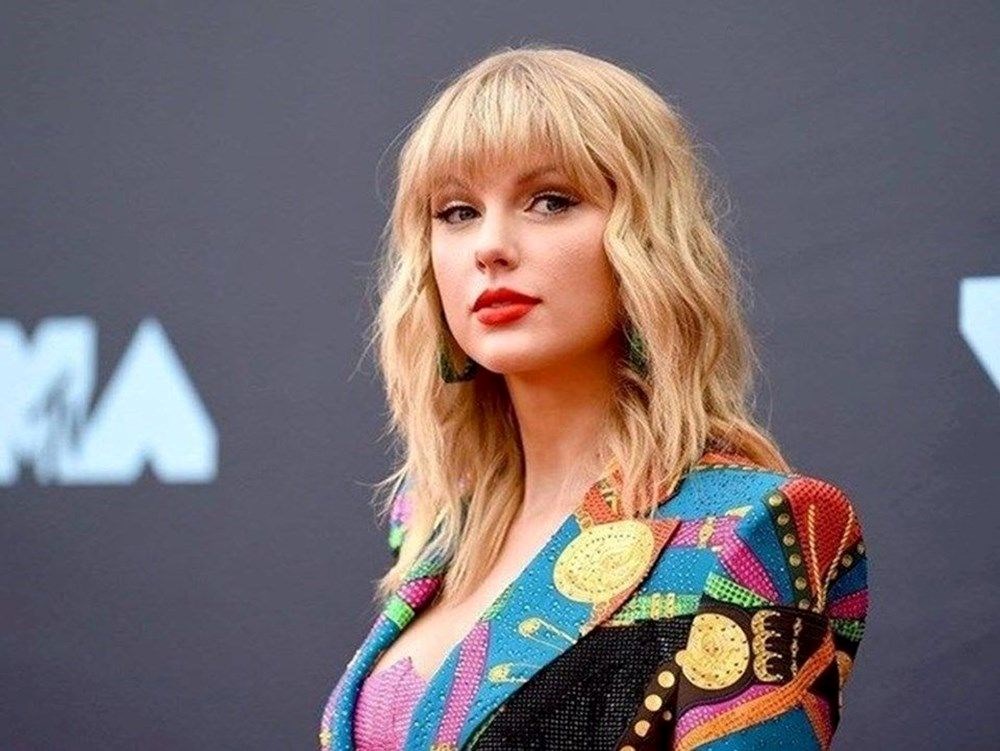 Trump, Taylor Swift'in kendisini desteklediğini öne sürdü: Yapay zeka görselleri tepki çekti - 5