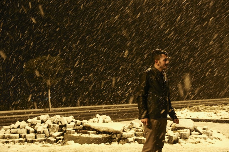 Ankara'da mevsimin ilk karı yağdı - 1