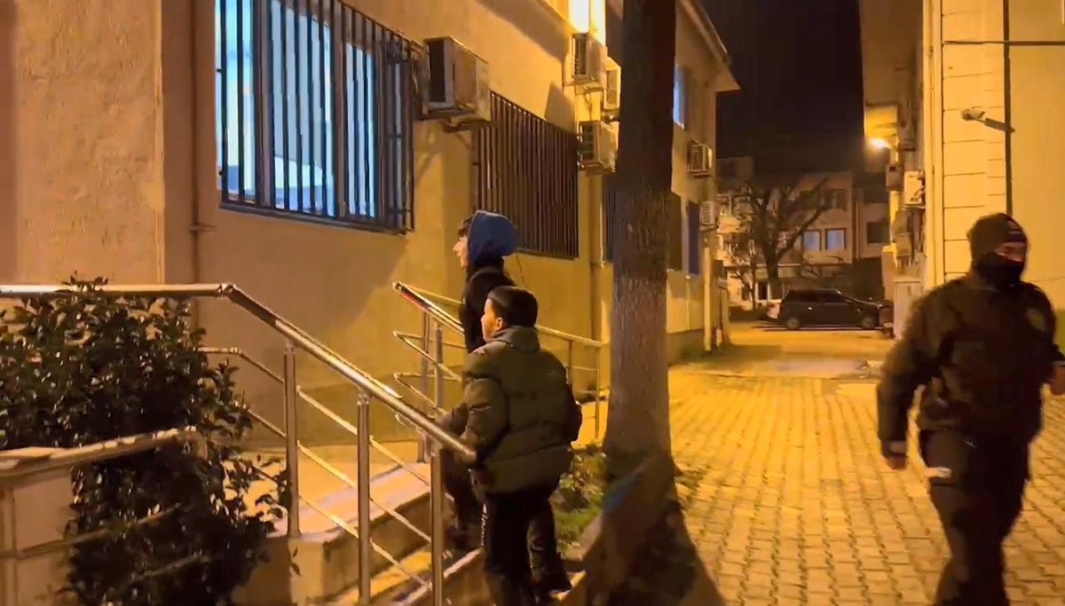 İznik'te kaybolan 2 kardeş, Osmangazi'de bulundu İznik'te kaybolan 2 kardeş, Osmangazi'de bulundu