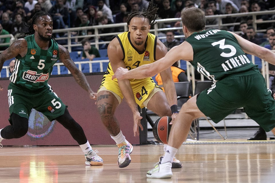 SON DAKİKA: EuroLeague: Fenerbahçe Beko kötü gidişe Yunanistan'da son verdi - 2