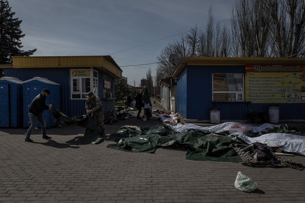 Rusya Ukrayna'da Kramatorsk tren garını vurdu: Olay yerinden fotoğraflar - 19