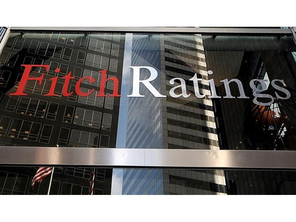 Fitch'ten merkez bankalarının faiz indirimlerinin sert olmayacağı tahmini