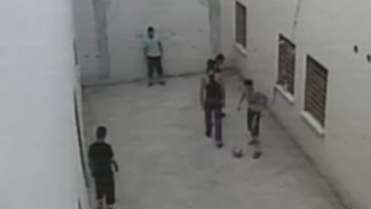 Cezaevinde Olduren Dayak Kamerada Ntv