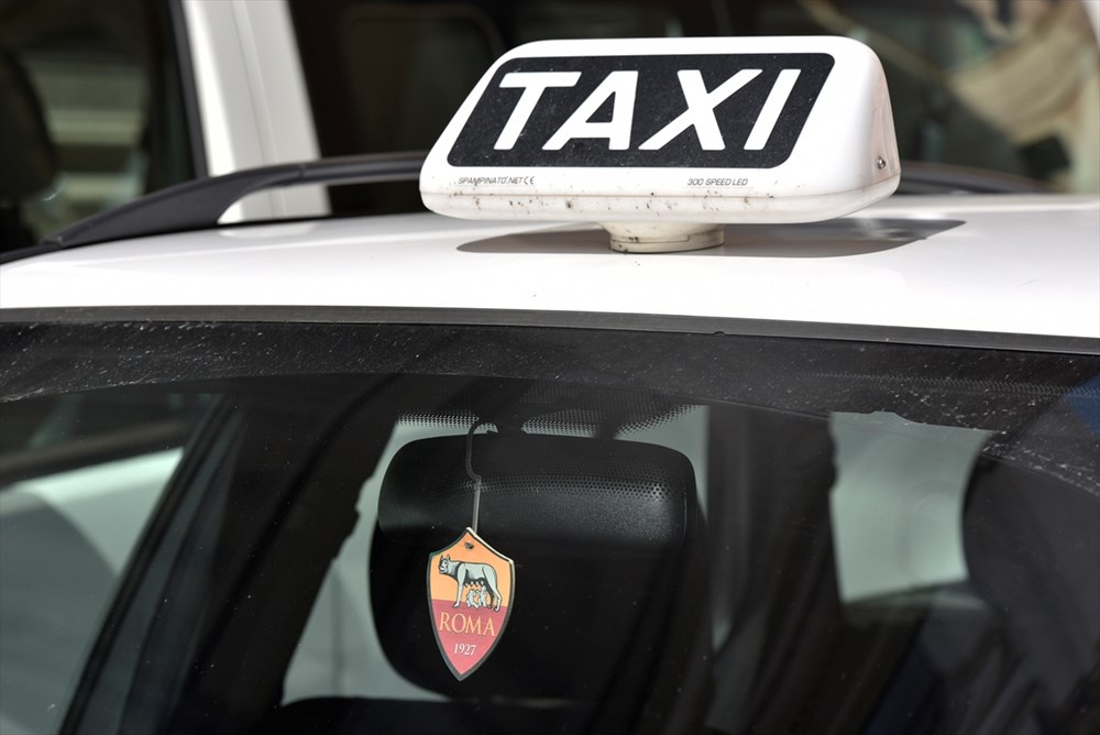 İtalyan taksicilerden "Uber" protestosu - 1