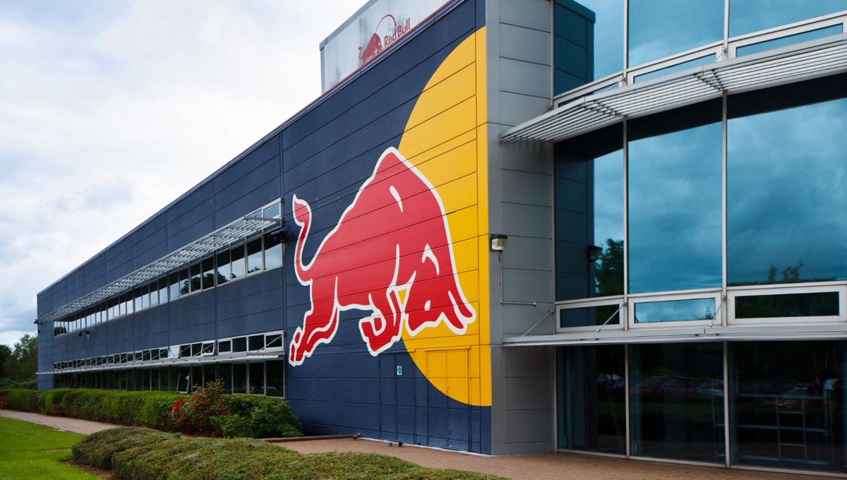 Avusturyalı Red Bull'dan, Antalyalı gazozcuya 'kırmızı boğa' davası