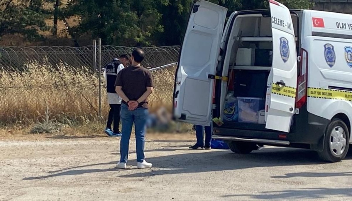 Aydın'da feci olay: Yol kenarında başından vurulmuş halde ölü bulundu Aydın'da feci olay: Yol kenarında başından vurulmuş halde ölü bulundu