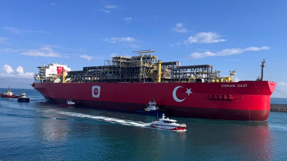 Doğalgaz üretim platformu Osman Gazi Filyos Limanı'nda - 1