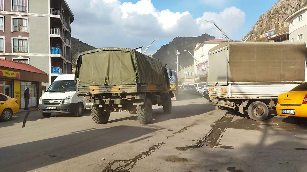 Hakkari sınırına askeri sevkiyat - 3