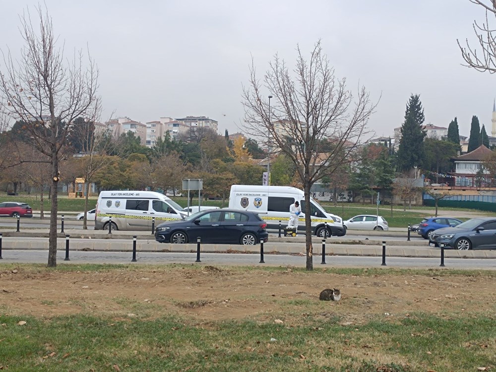 Pendik'te denizde başından silahla vurulmuş iki erkek cesedi bulundu - 2