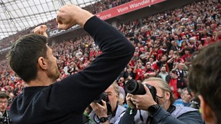 Futbol dünyasının yeni profesörü: Xabi Alonso tarihe geçti