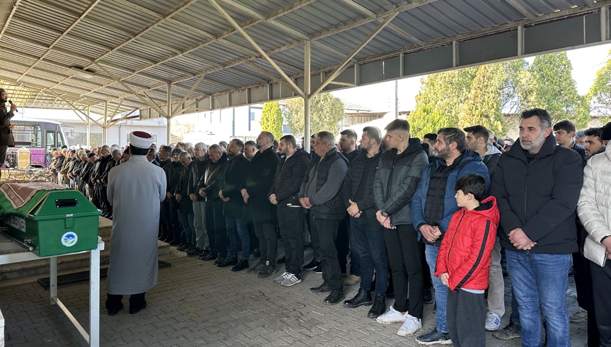 Sakarya'da eş katiline tutuklama Sakarya'da eş katiline tutuklama