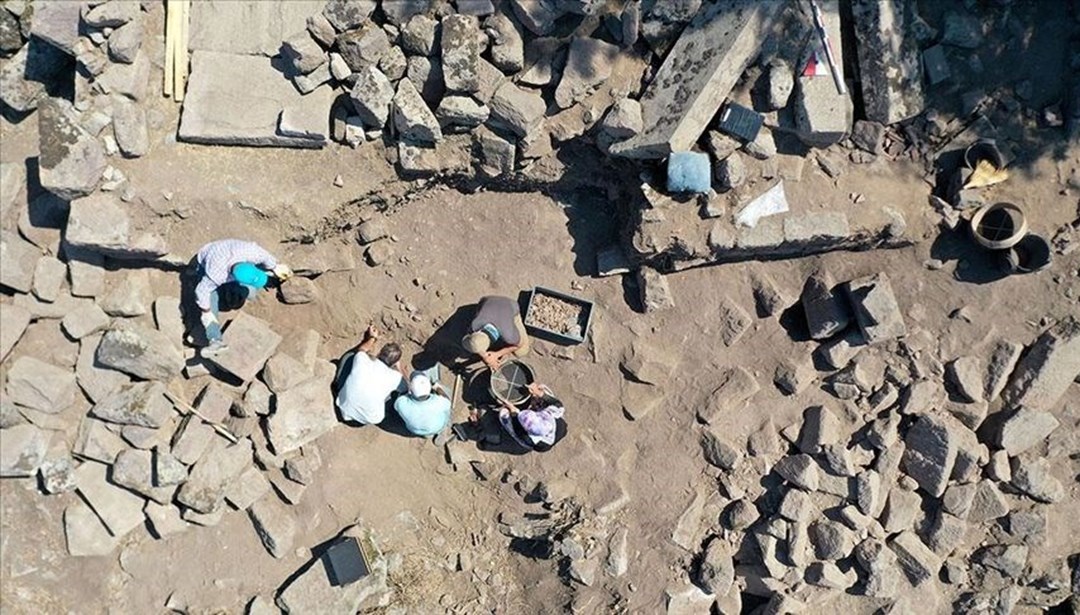 Manisa'daki Aigai Antik Kenti'nde kazı çalışmaları sürüyor