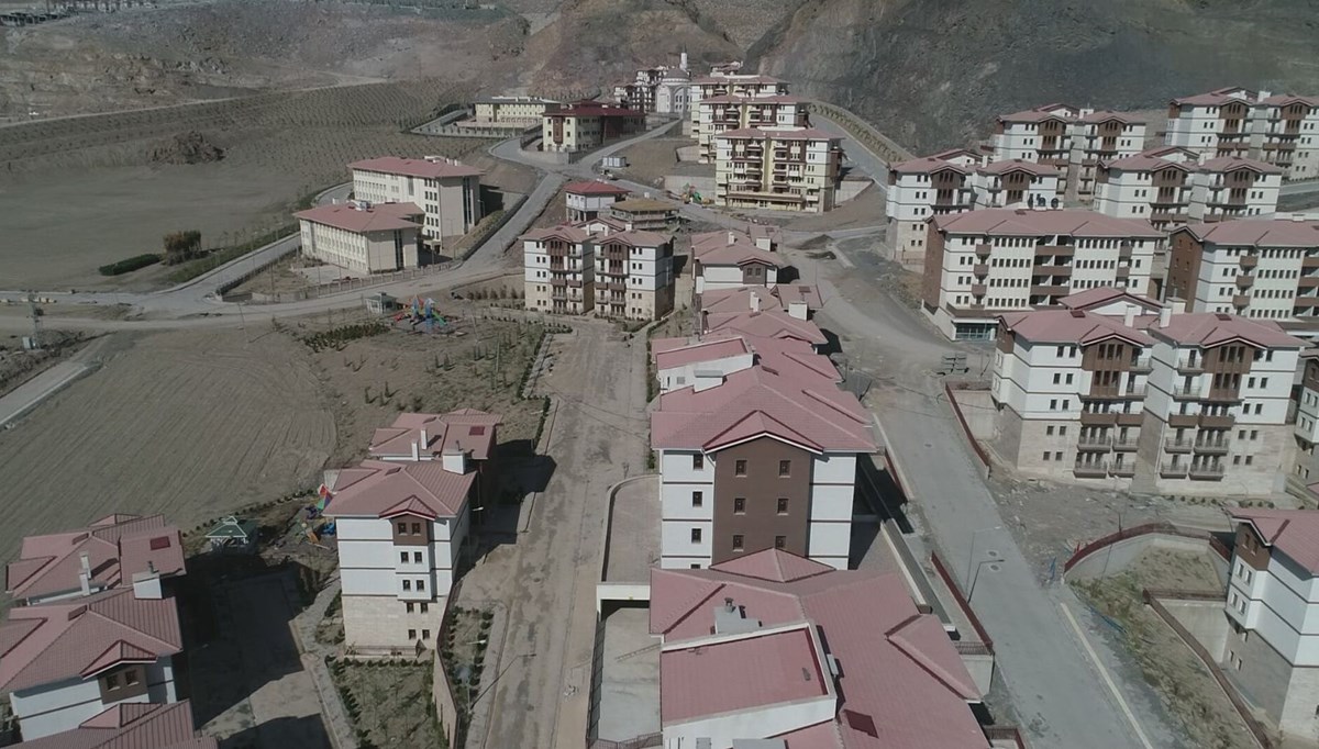 Su altında kalacak Yusufeli’de 2 bin 698 yeni konut