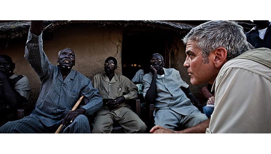 Clooney gizlice Sudan'a girdi, belgesel çekti