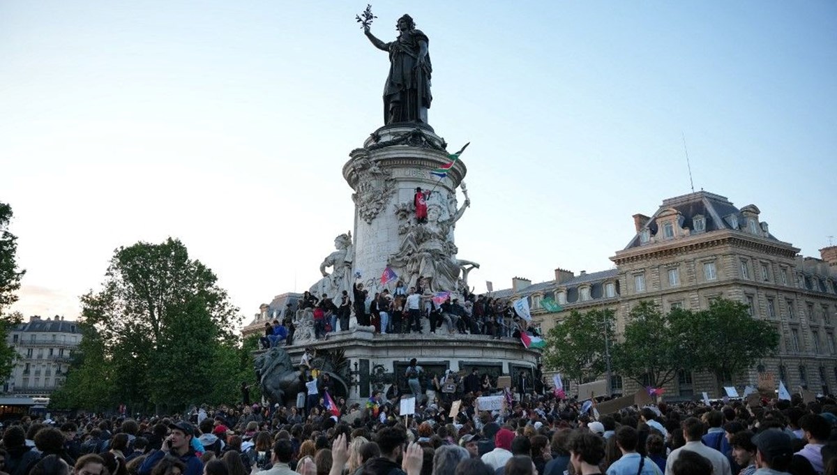 Fransa'da aşırı sağın yükselişine karşı protestolar devam ediyor