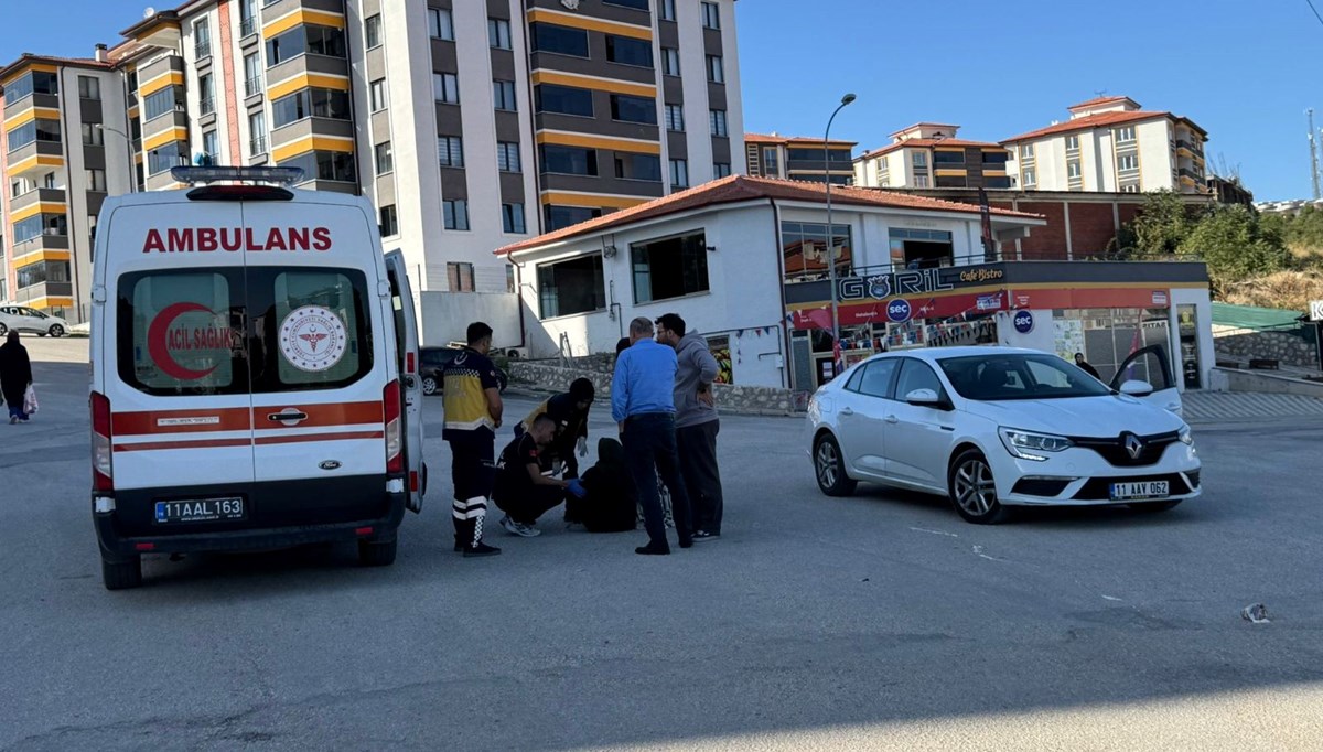 Otomobilin çarptığı 2 yaya yaralandı Otomobilin çarptığı 2 yaya yaralandı