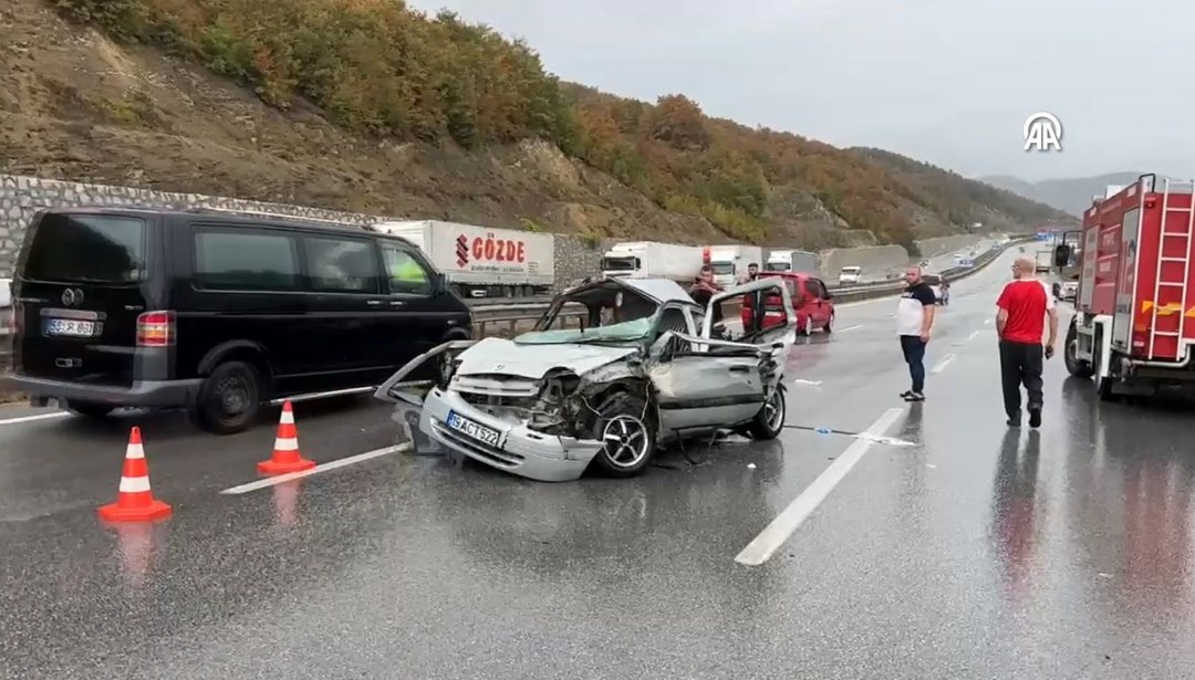 Samsun-Ankara yolunda TIR’lar, otomobiller ve yolcu otobüsünün karıştığı kaza: 3 ölü, 10 yaralı