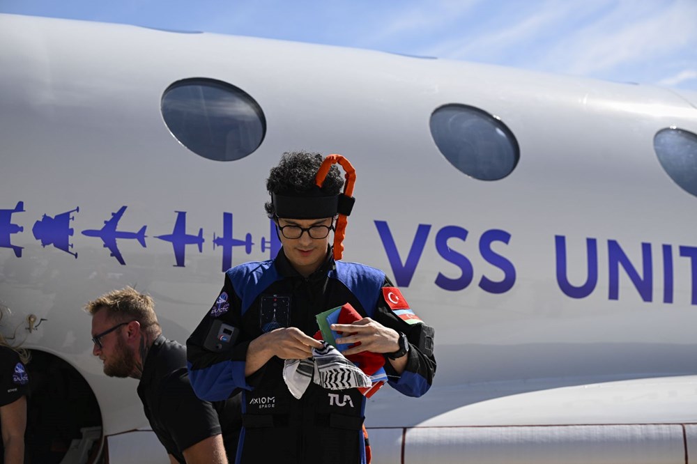 Türkiye'nin 2'nci uzay misyonu tamamlandı: Tuva Cihangir Atasever'in içinde bulunduğu araç Dünya'ya iniş yaptı - 8