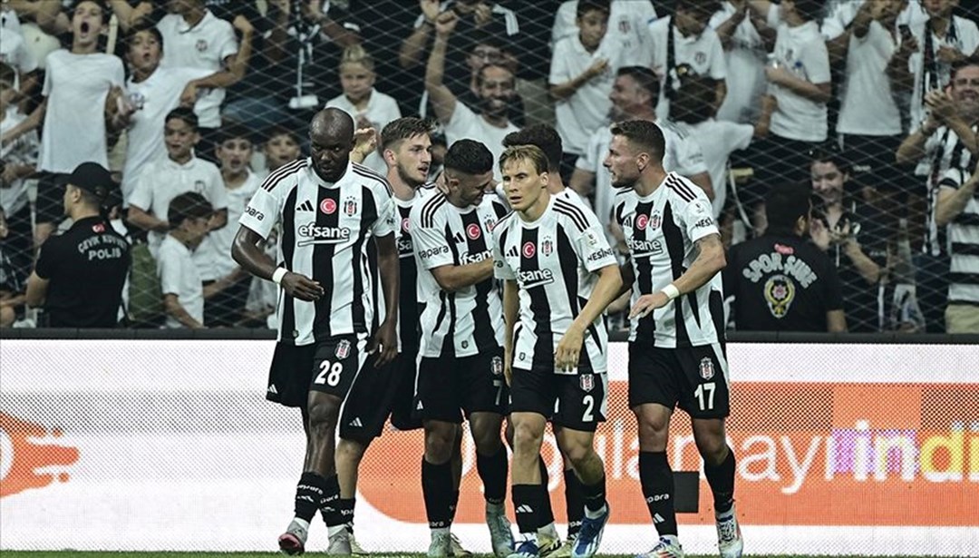 Beşiktaş, milli ara öncesi Sivasspor'u konuk ediyor (İlk 11'ler belli oldu)