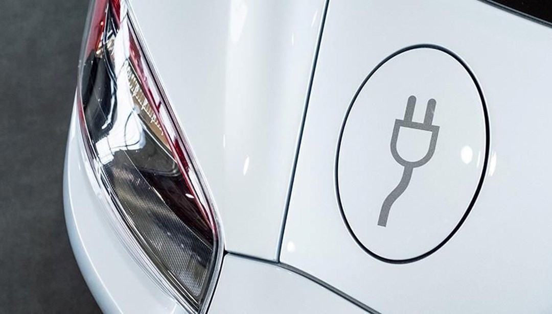 IEA: Dünyada elektrikli araç satışları bu yıl 17 milyona ulaşarak güçlü artış gösterecek