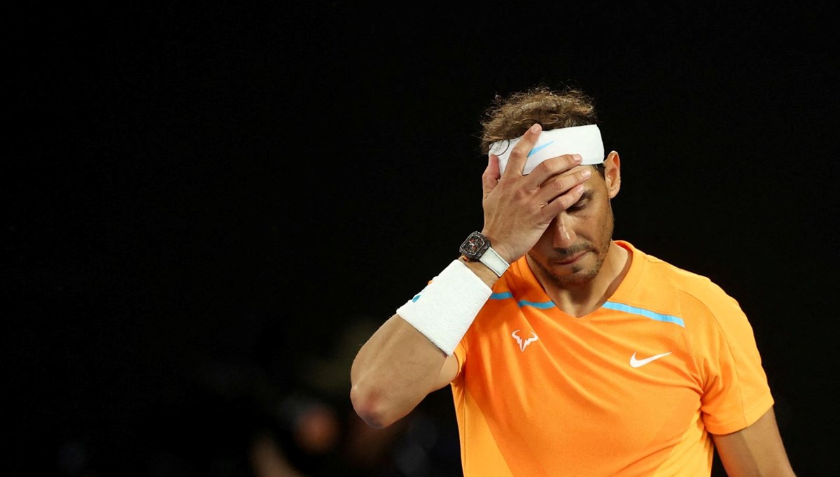 Son şampiyon Rafael Nadal, Avustralya Açık'a erken veda etti