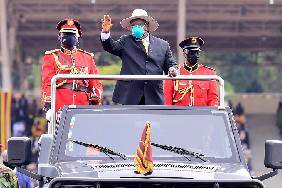 Uganda Devlet Başkanı'ndan halka "Petrol rezervleri sizi sarhoş etmesin" uyarısı - 1