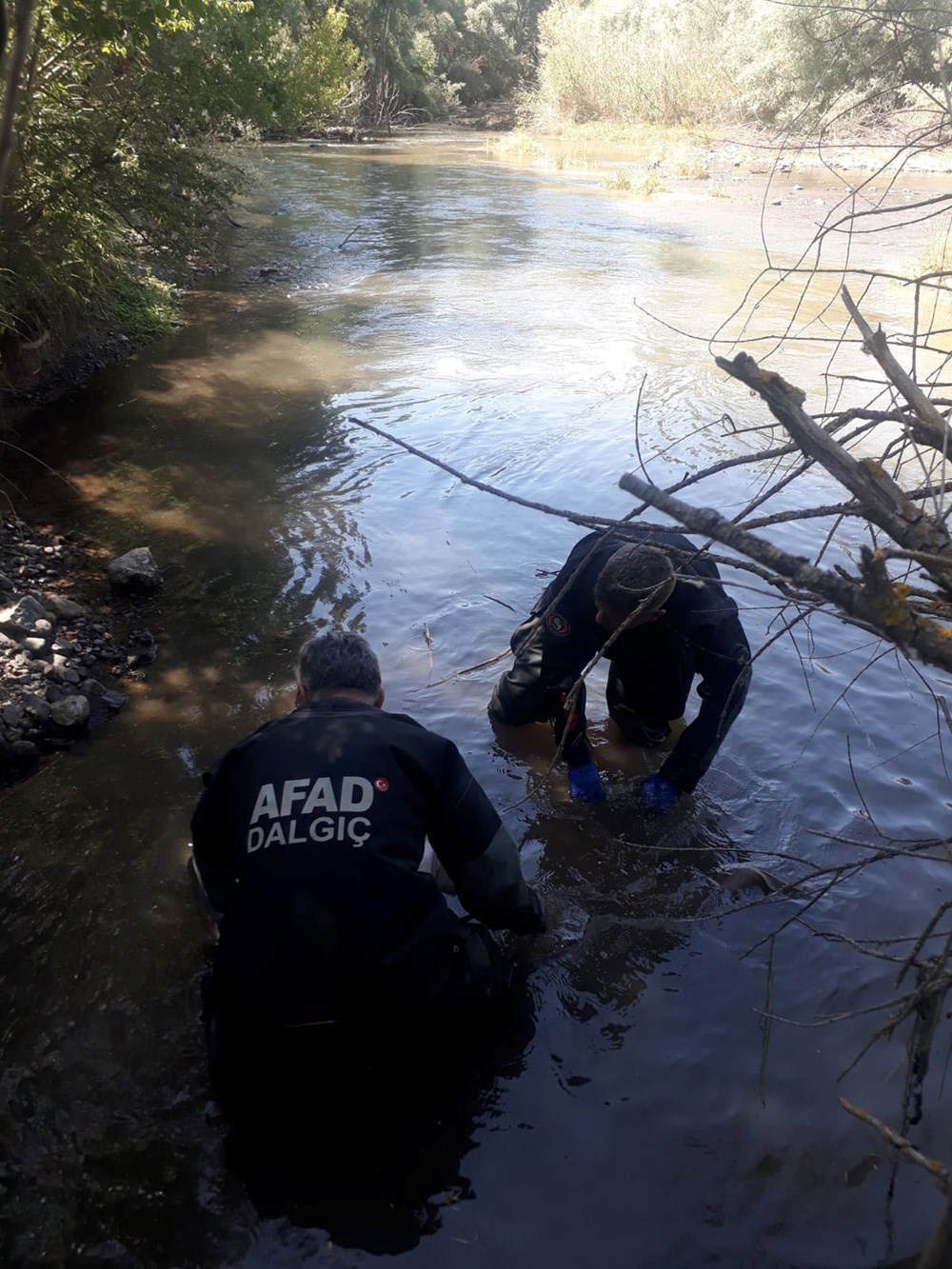 Kayıp profesörün cesedi elleri bağlı halde Porsuk Çayı'nda bulundu: 5 şüpheli gözaltında - 2