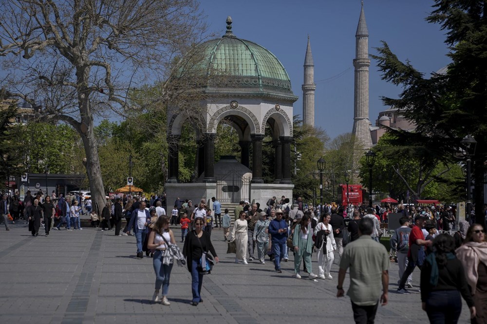 Ramazan Bayramı'nın ikinci gününde tarihi yarımadadainsan seli - 6