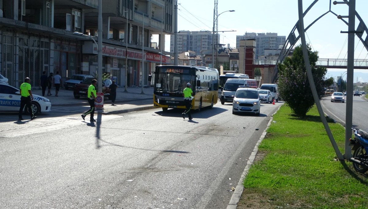 Malatya'da 5 araçlı zincirleme kaza: 2 yaralı