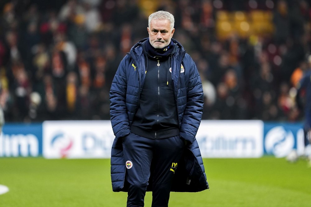 Jose Mourinho'nun 4 maçlık cezası dünya basınında: