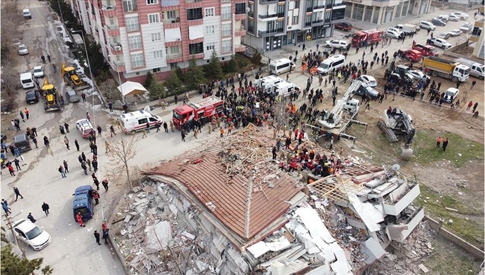 Cumhurbaşkanlığı bünyesinde 'deprem kurulu' oluşturulacak