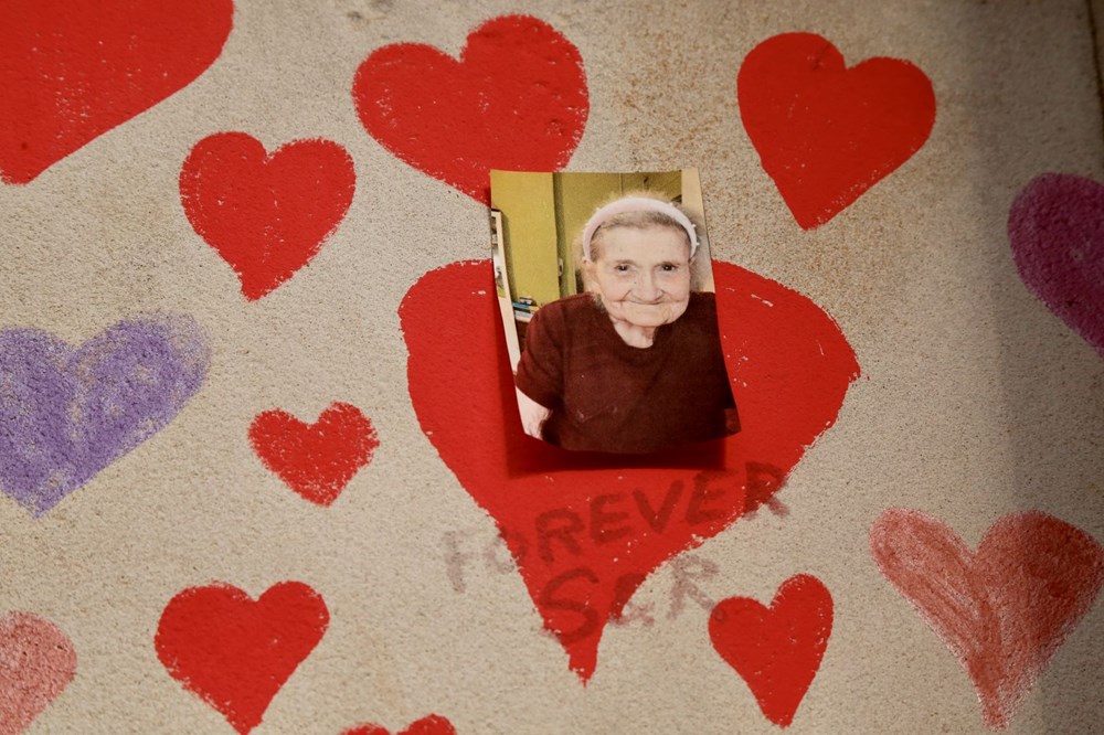 Covid-19 kurbanlarının anısına 150 bin kalp - 62