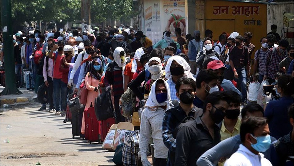 Hindistan'da yeni rekor : Günlük vaka sayısı 400 bini aştı