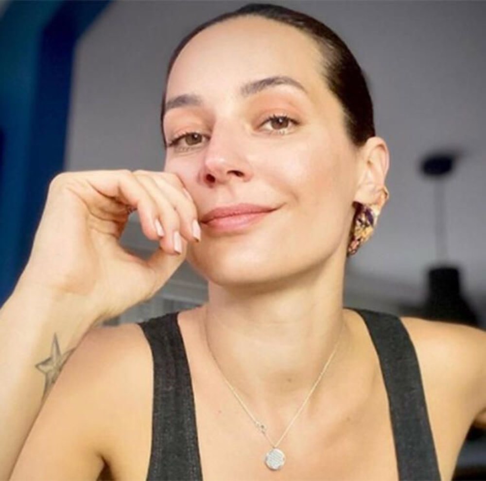 Yedi yıl sonra setlere dönmeye hazırlanan Özgü Namal vazgeçti - 6