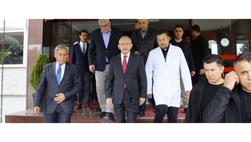 Kılıçdaroğlu'dan gazeteci Demirağ'a ziyaret