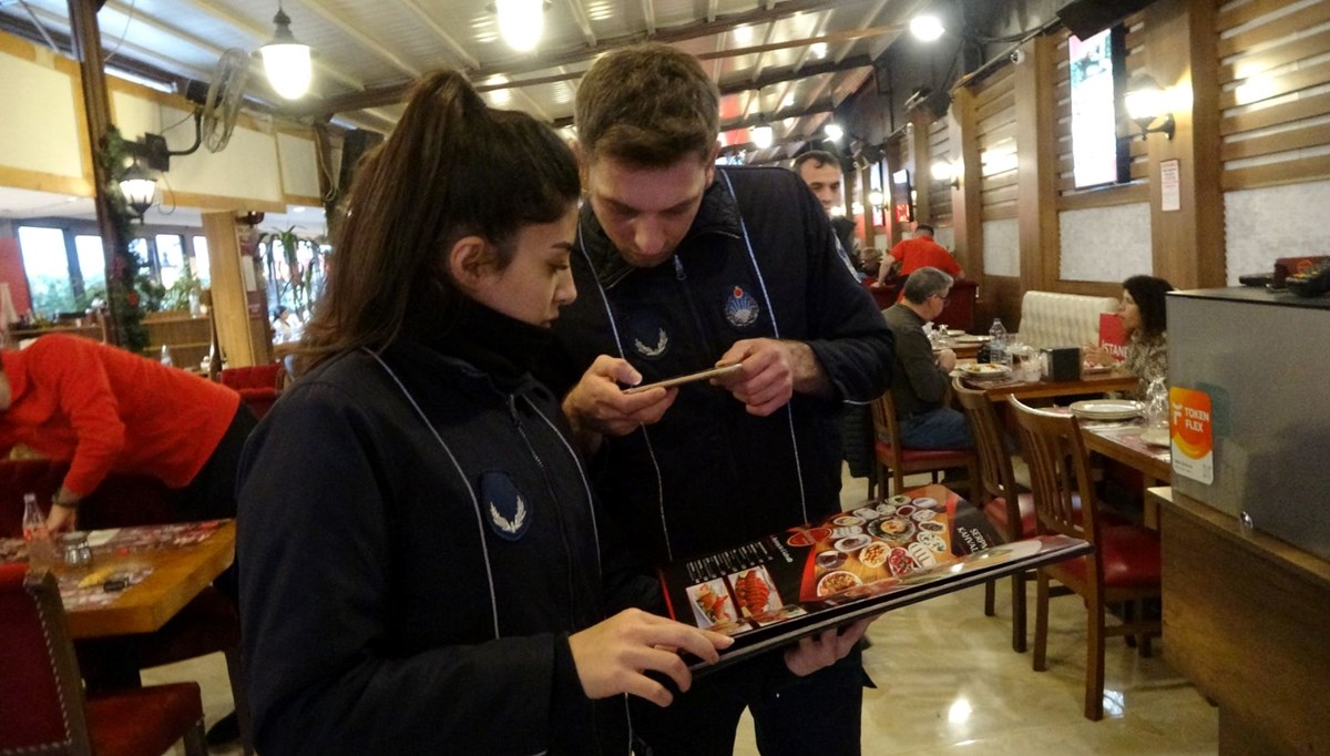 Taksim'de yılbaşı öncesi denetimler sıklaştı