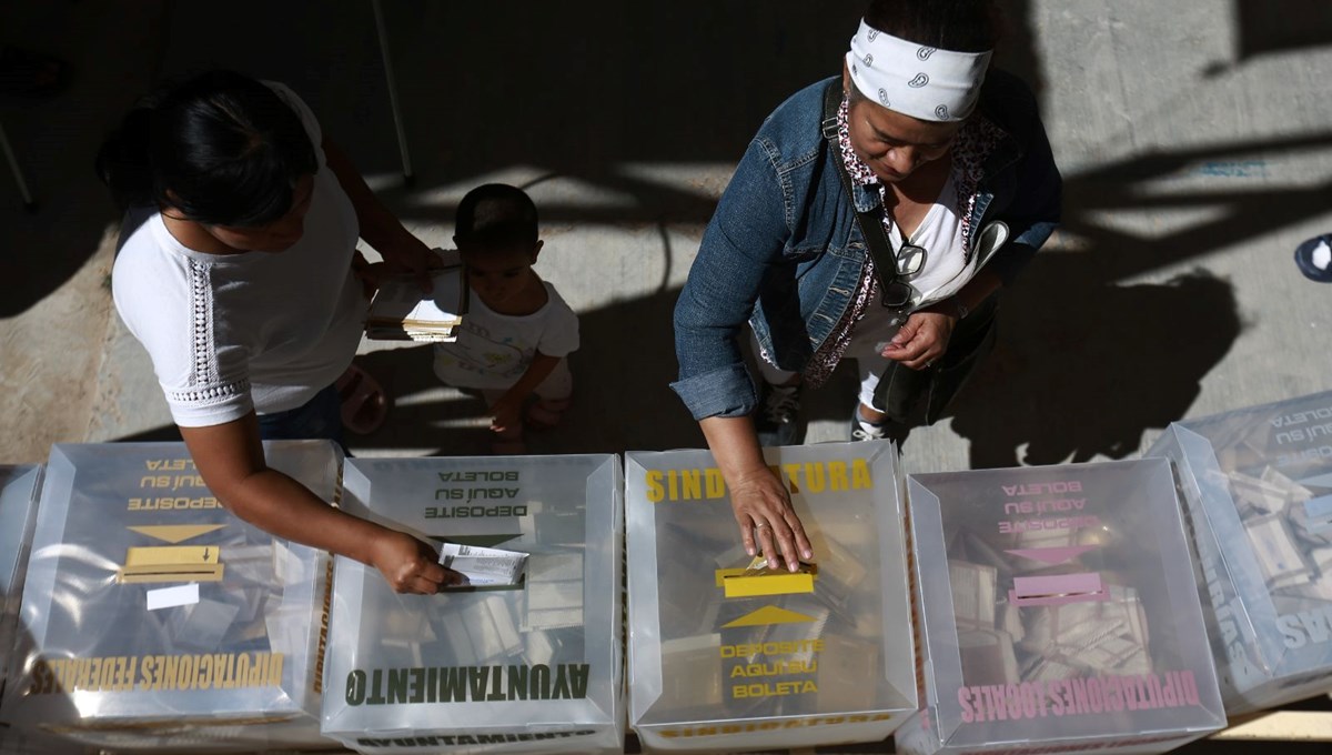 Ülkenin ilk kadın devlet başkanı: Meksika'da seçim sonuçları belli oldu