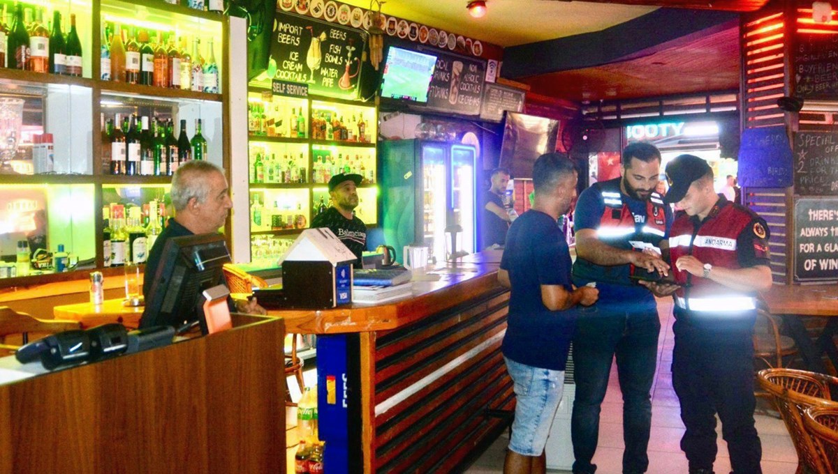 Eğlence mekanlarına 918 bin TL idari para cezası Eğlence mekanlarına 918 bin TL idari para cezası