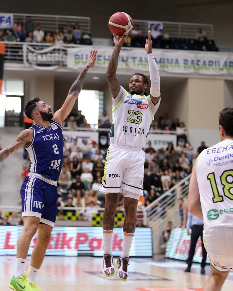 Geçen sezon Süper Lig'deydi, ünlü basketbolcuya 100 ay hapis cezası! - 1