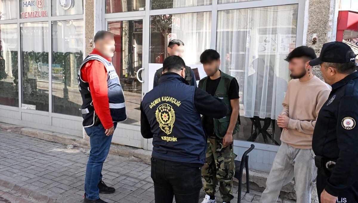 Kırşehir’de 5 kaçak göçmen yakalandı