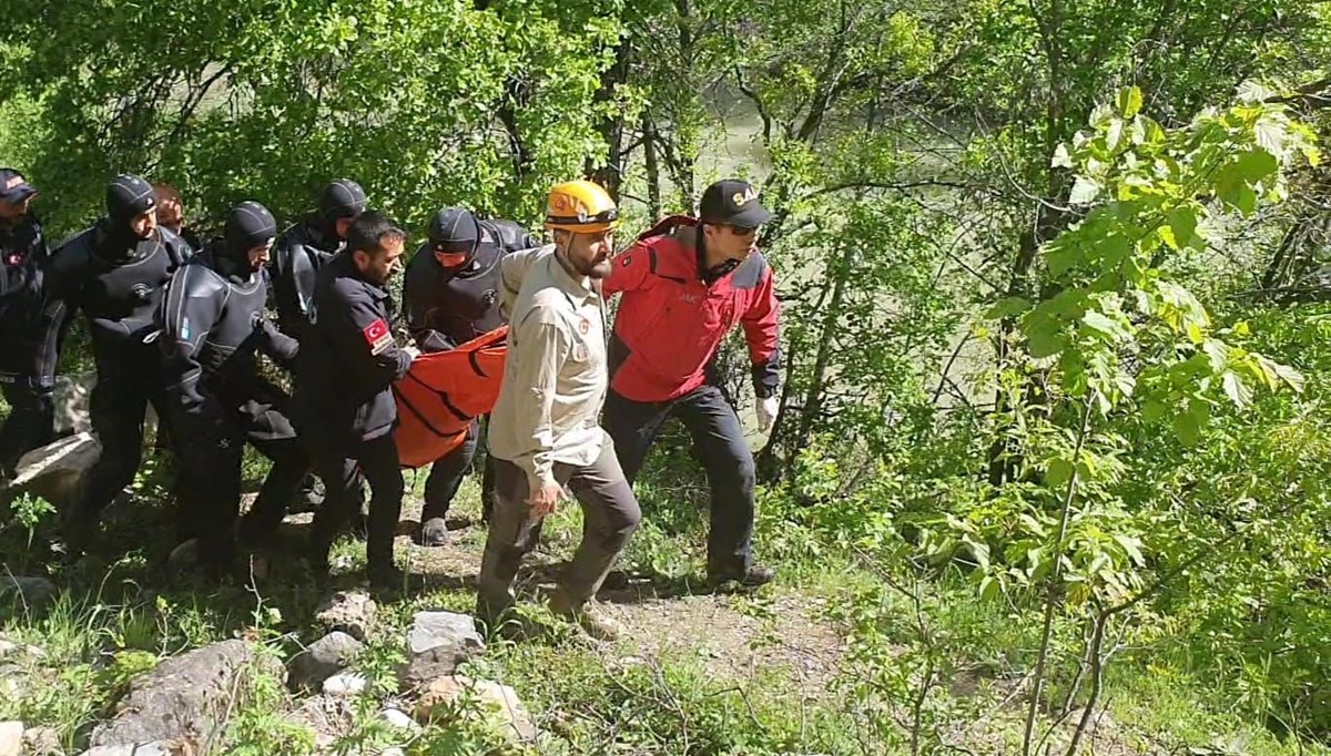 Tunceli'de kaybolan gençlerden birinin daha cansız bedeni bulundu