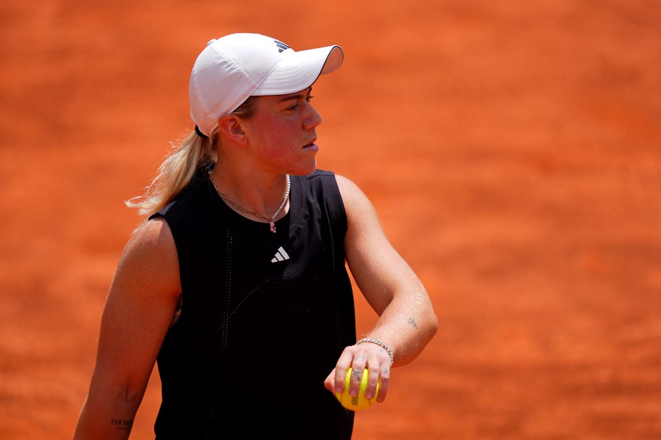 Fransa Açık'ta Novak Djokovic ve Sonay Kartal ikinci turda - 1