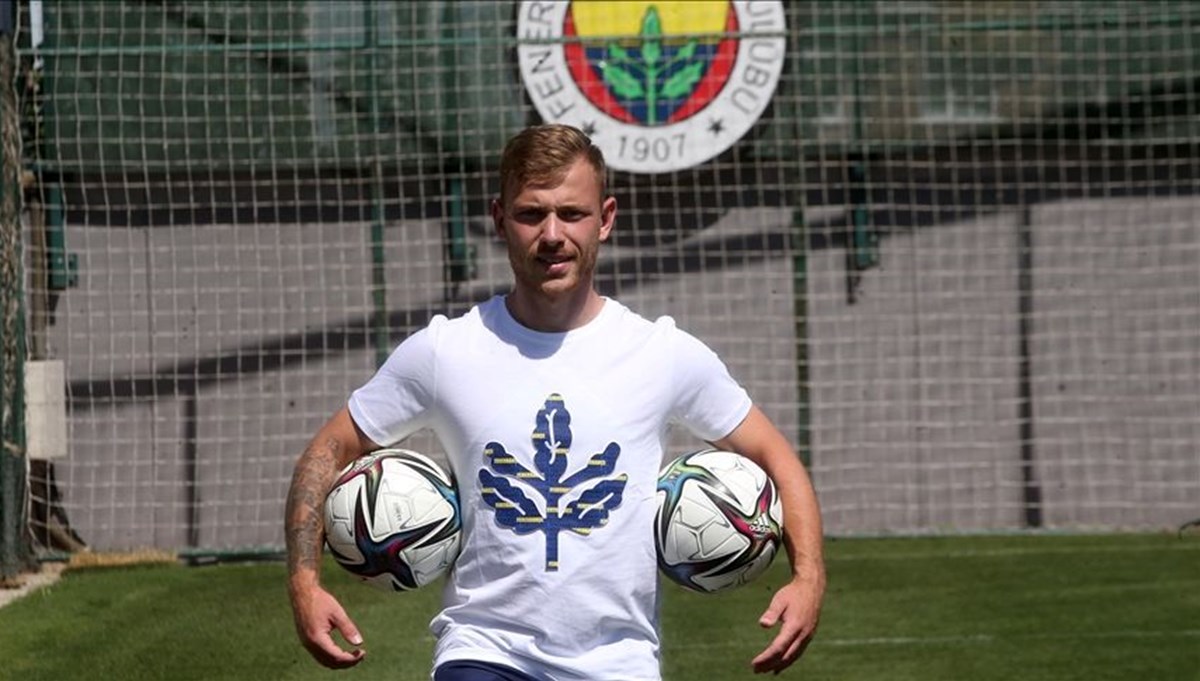 Fenerbahçe, Max Meyer'i Midtjylland'a kiraladı