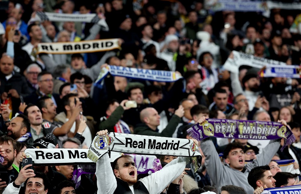 Real Madrid'den rekor gelir: 1 milyar euroyu aştı! - 1